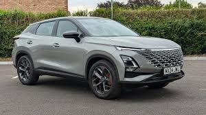 Car Comparisons & Reviews 2025 – Best Cars Ranked by Performance and Value